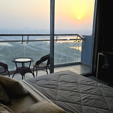 The Luxe Living Hotell Noida Eksteriør bilde