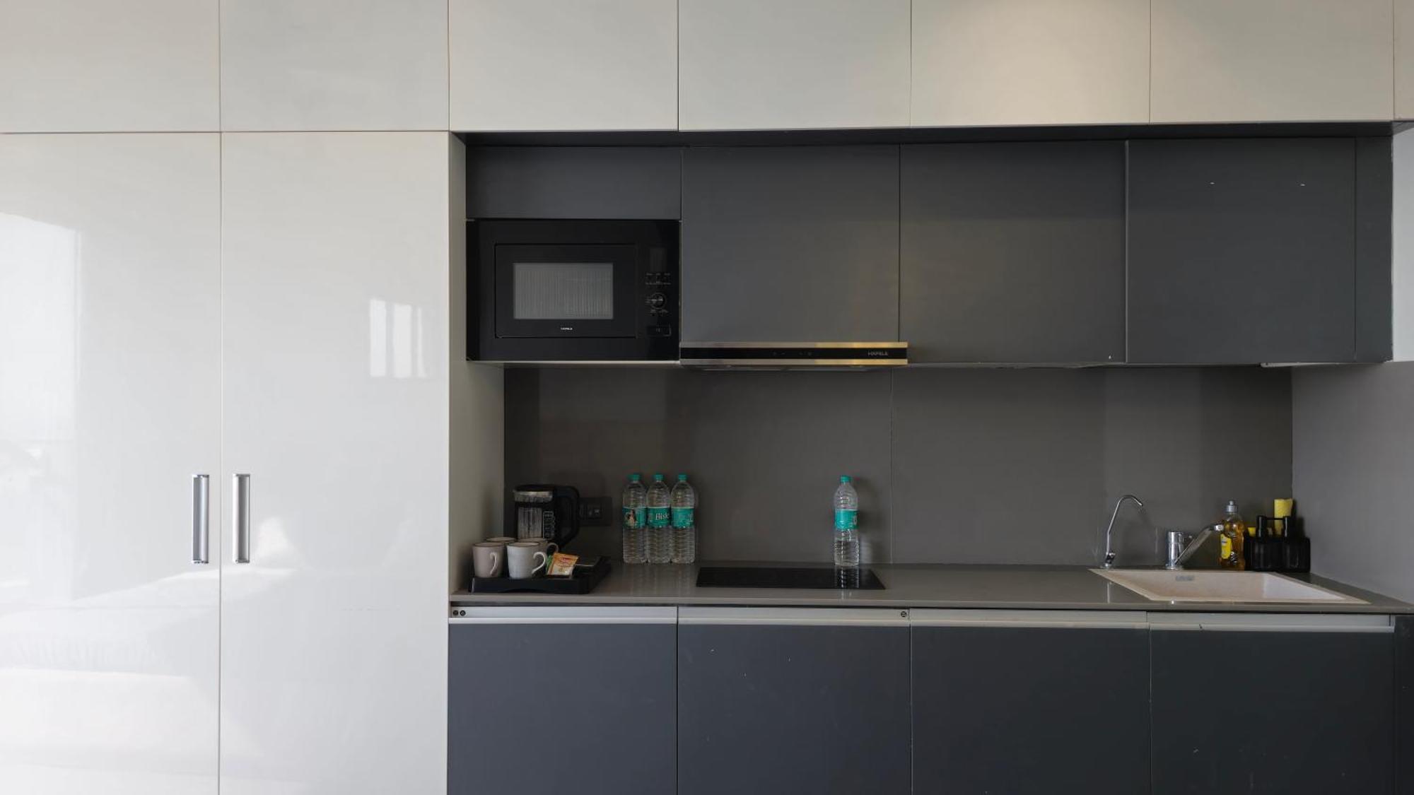 The Luxe Living Hotell Noida Eksteriør bilde