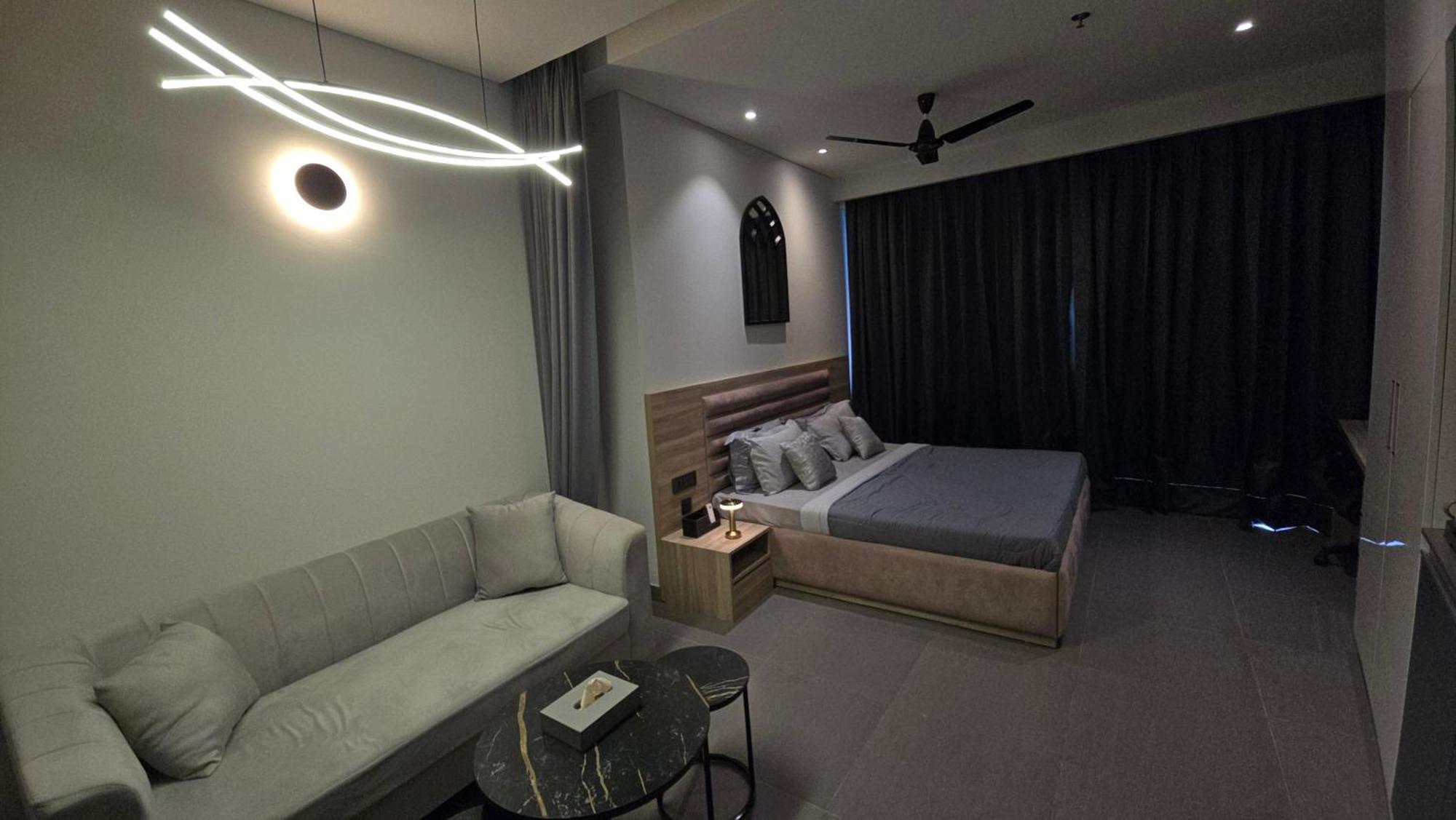 The Luxe Living Hotell Noida Eksteriør bilde
